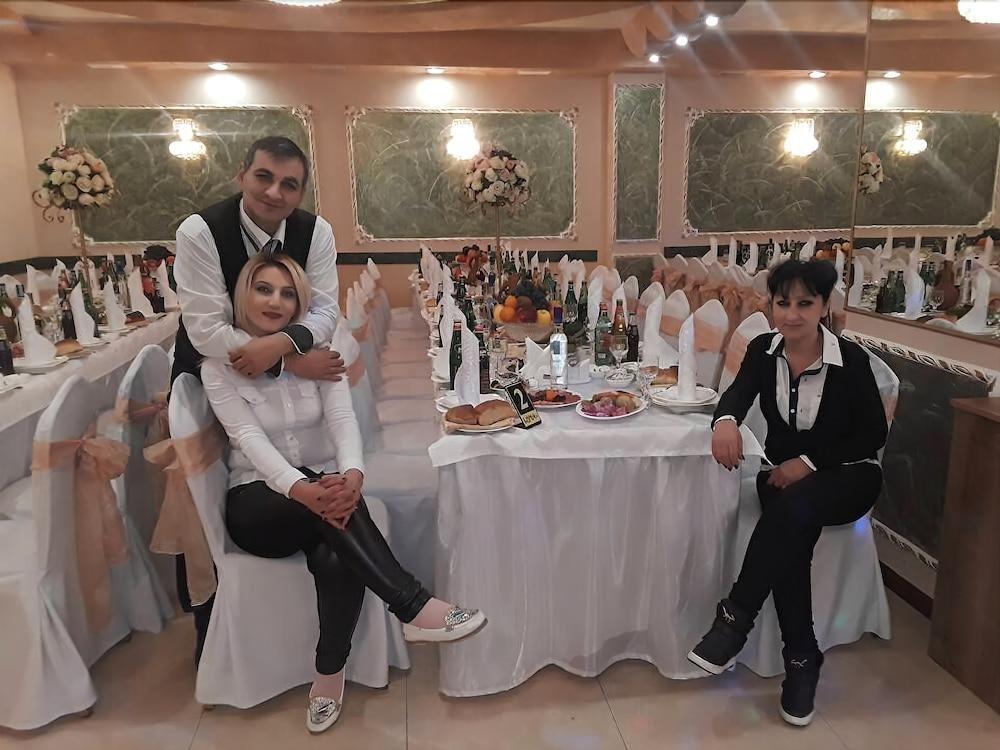 Готель Narek+ Arrinj Екстер'єр фото